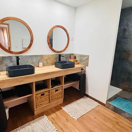 Le Cocon De Louise-anne Apartment *